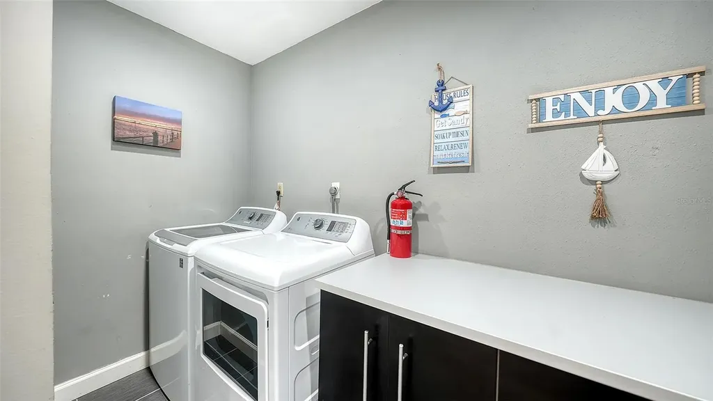2746 Orchid Oaks Drive Sarasota FL 34239