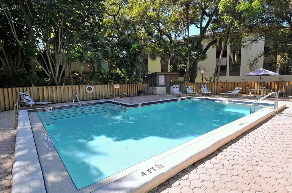 2746 Orchid Oaks Drive Sarasota FL 34239