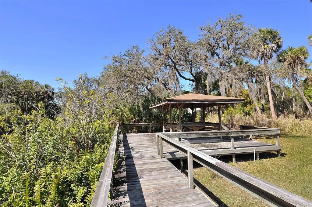 2746 Orchid Oaks Drive Sarasota FL 34239