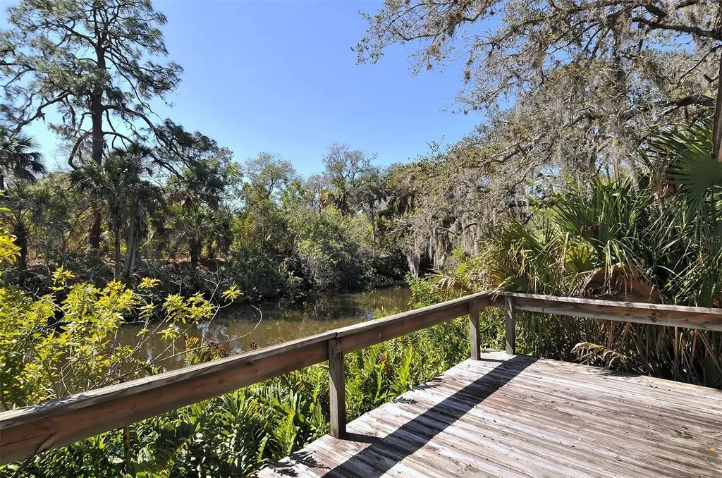2746 Orchid Oaks Drive Sarasota FL 34239