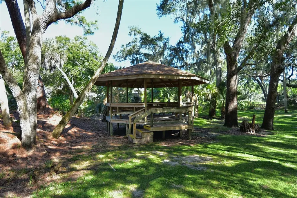 2746 Orchid Oaks Drive Sarasota FL 34239