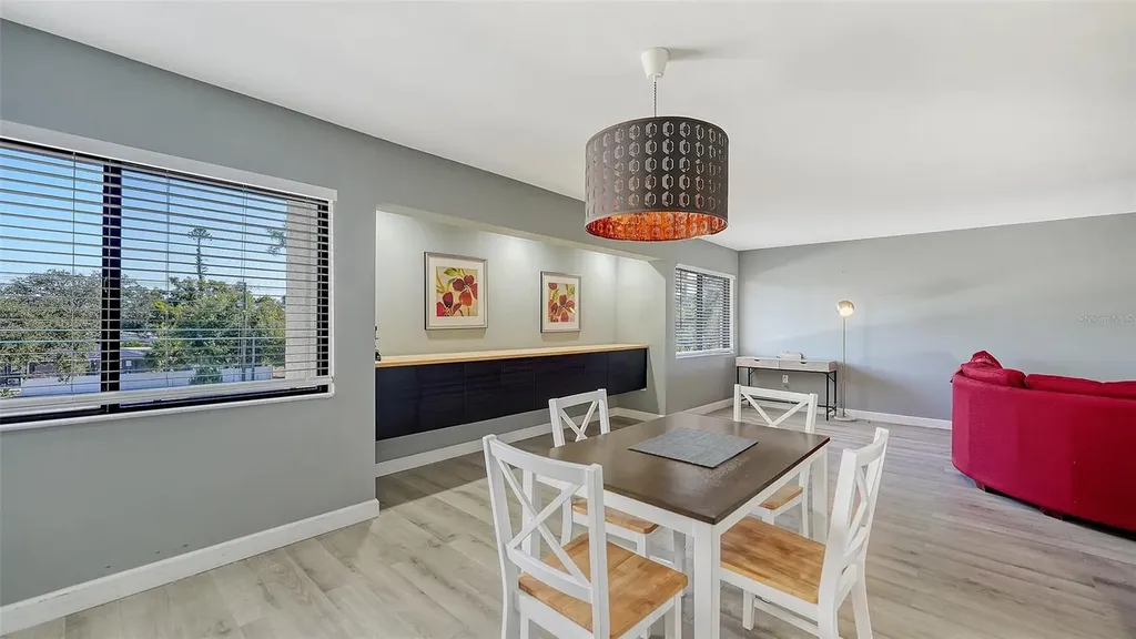 2746 Orchid Oaks Drive Sarasota FL 34239