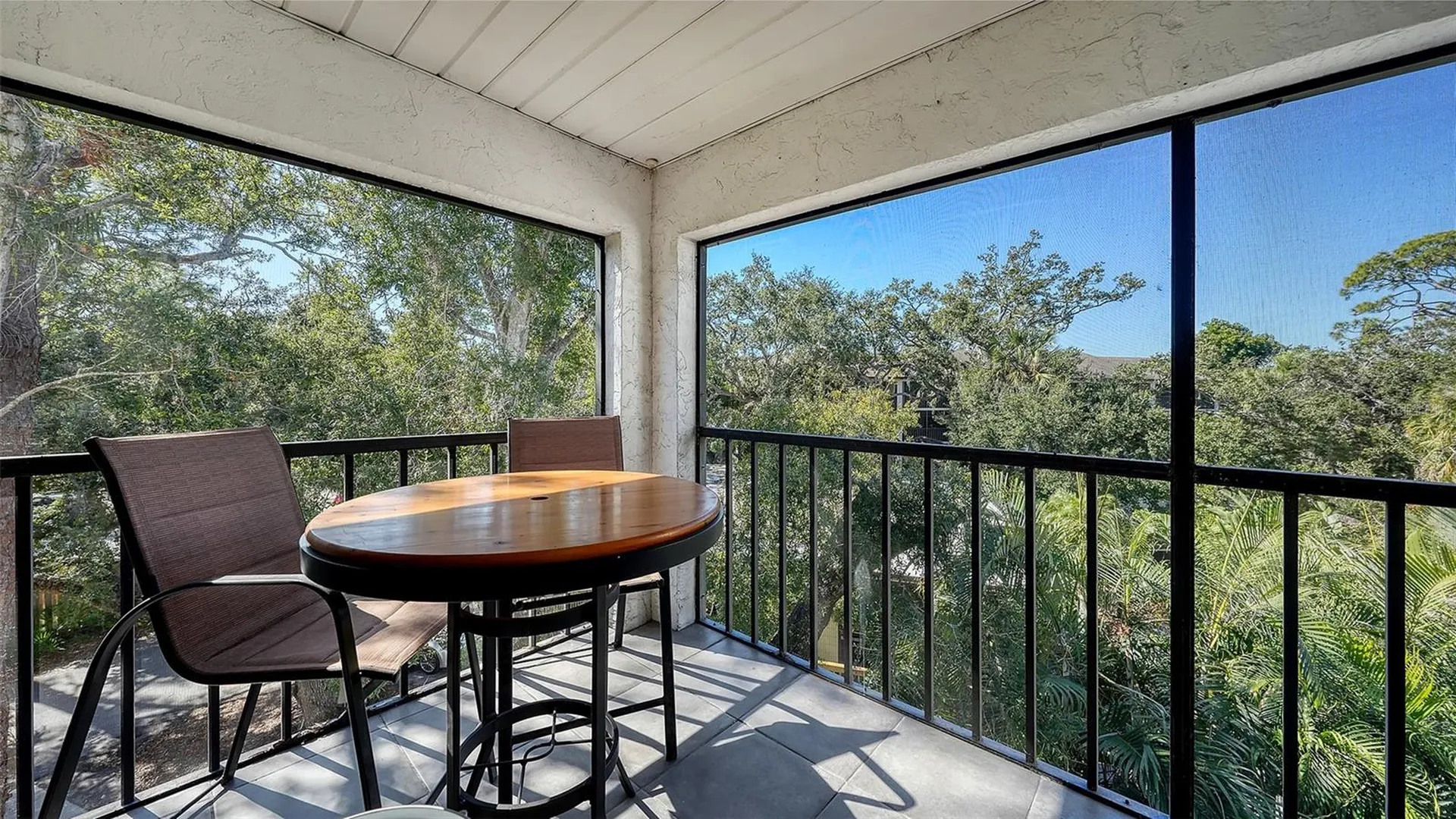 2746 Orchid Oaks Drive Sarasota FL 34239