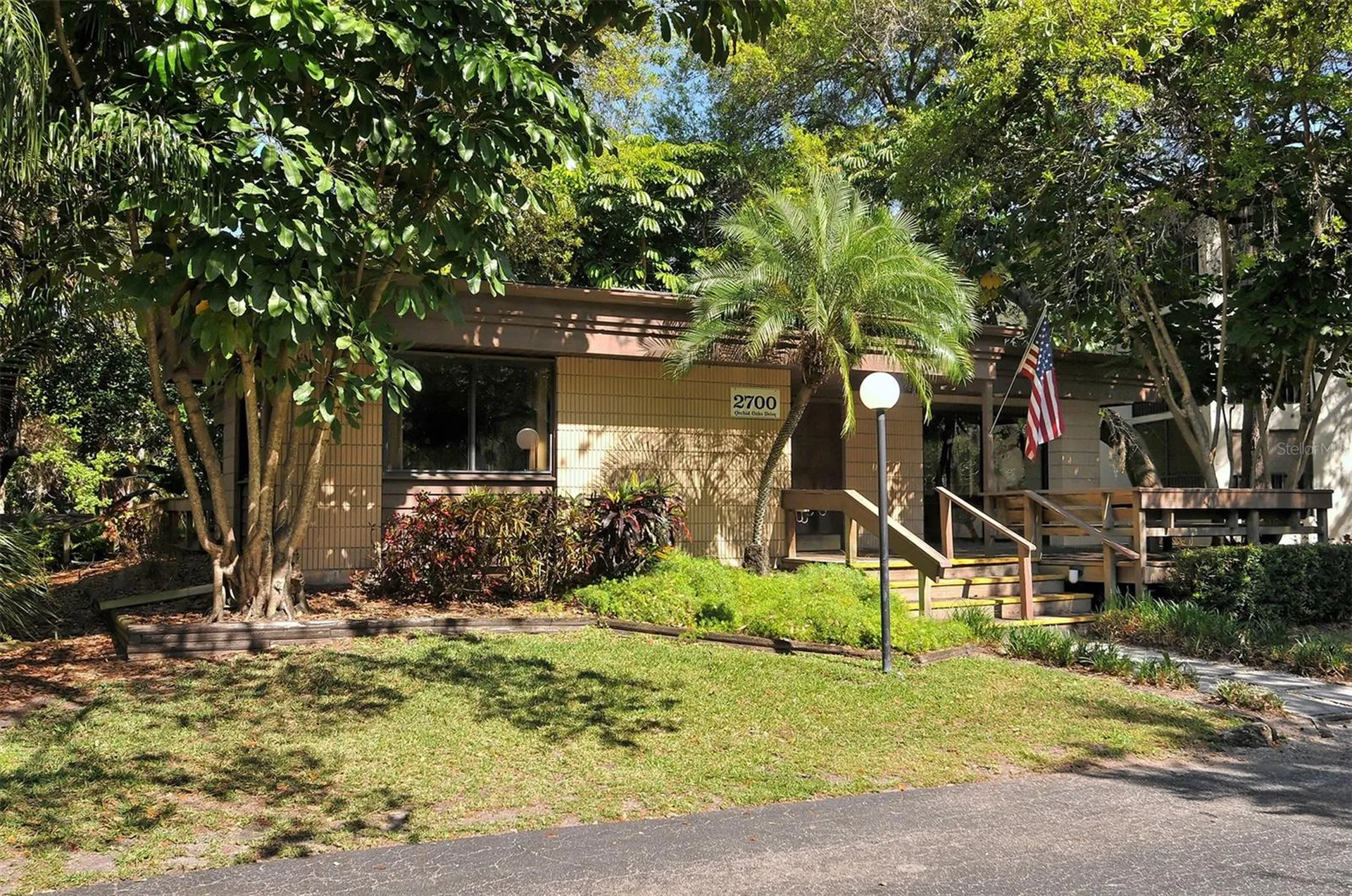 2746 Orchid Oaks Drive Sarasota FL 34239