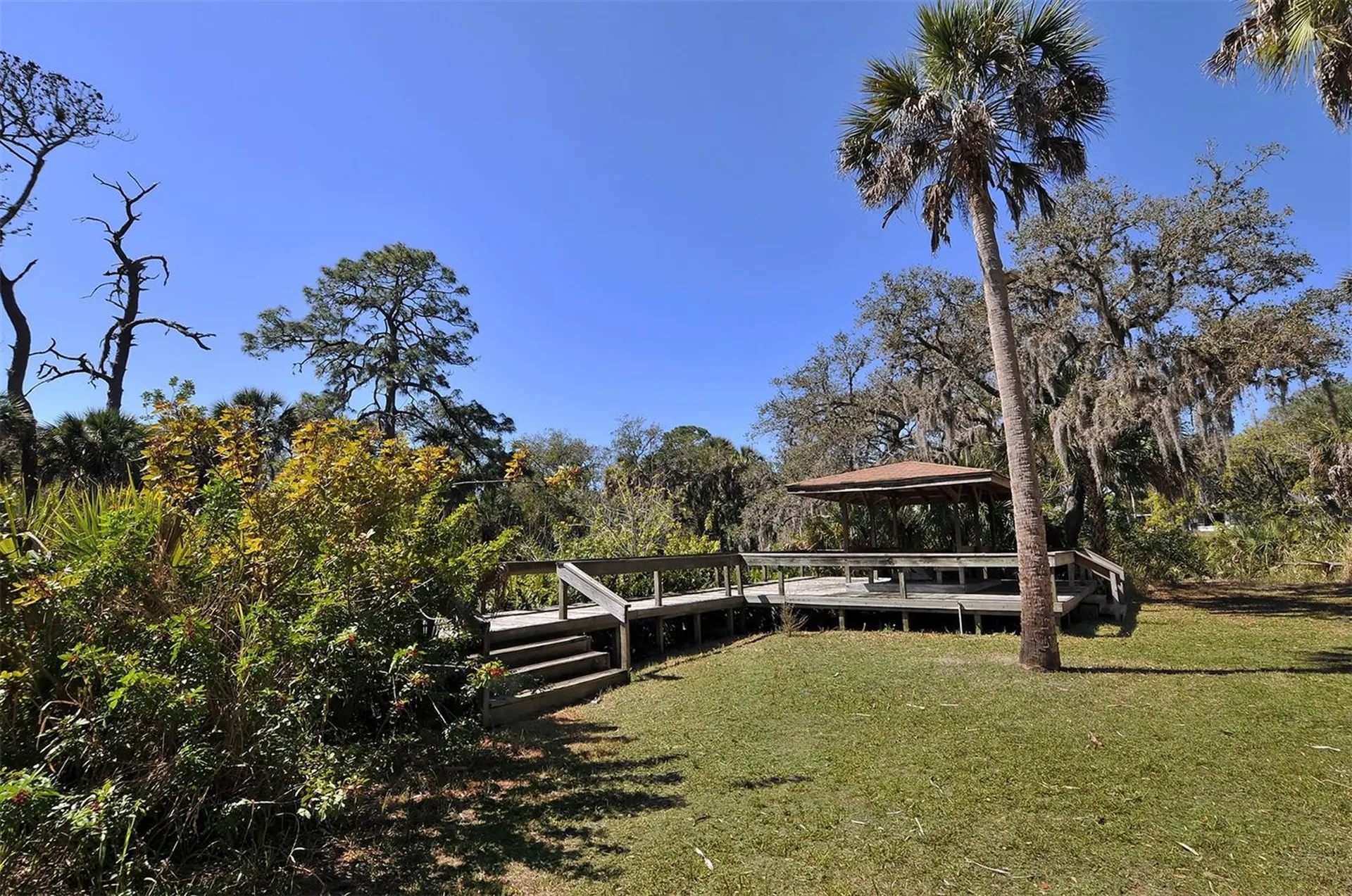2746 Orchid Oaks Drive Sarasota FL 34239