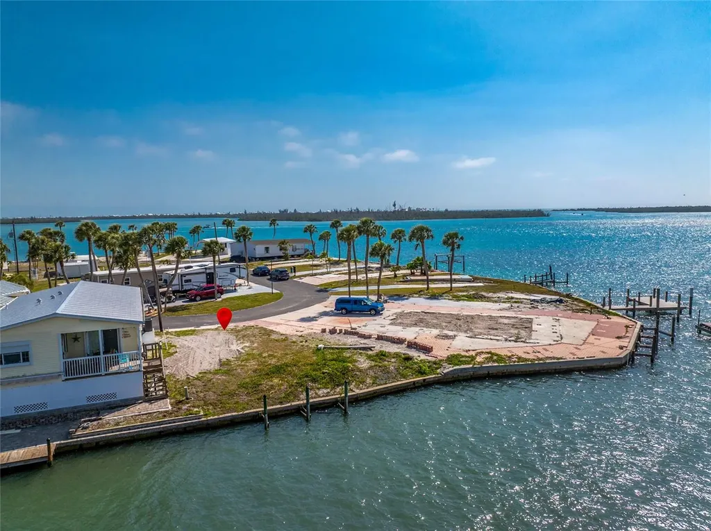 7500 Park Pointe Drive Englewood FL 34224