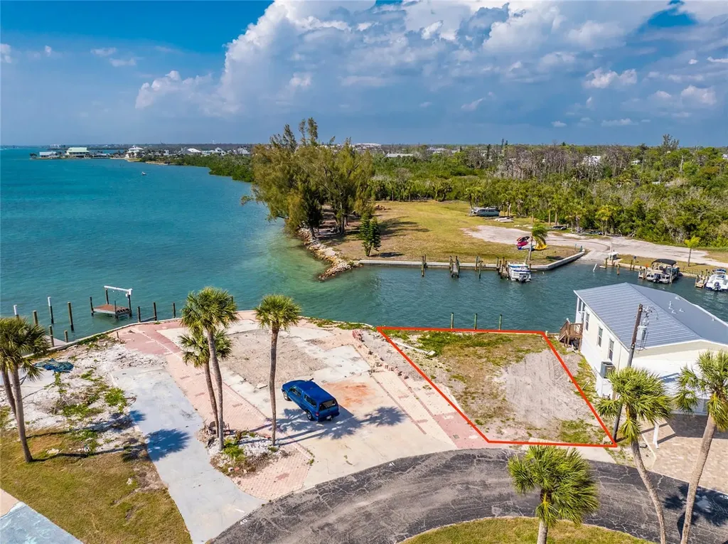 7500 Park Pointe Drive Englewood FL 34224
