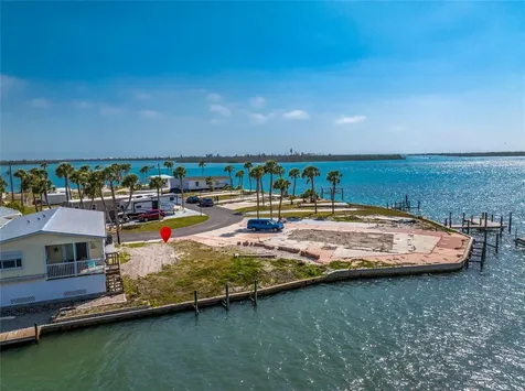 7500 Park Pointe Drive Englewood FL 34224