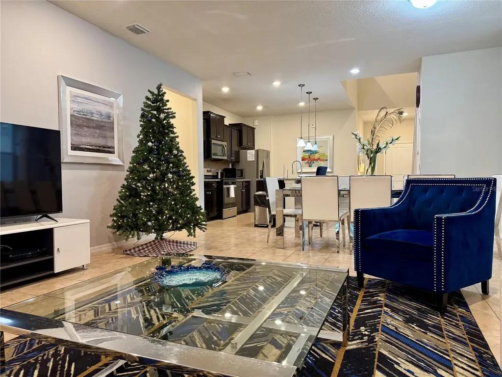 5565 Misty Oak Circle Davenport FL 33837