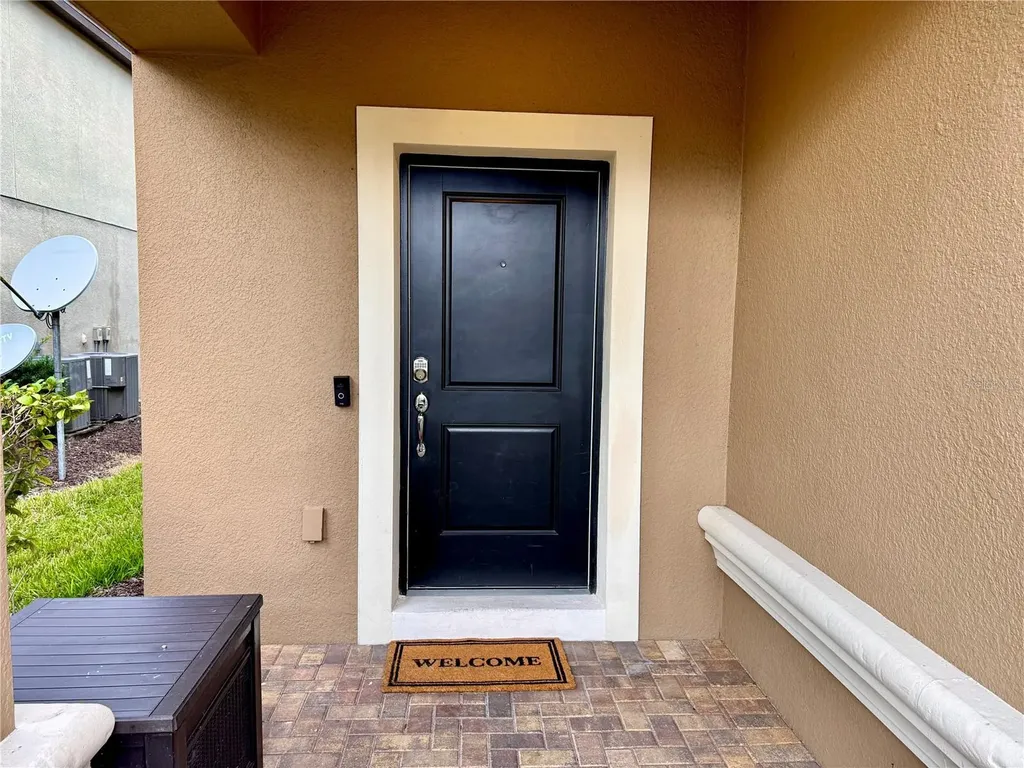 5565 Misty Oak Circle Davenport FL 33837