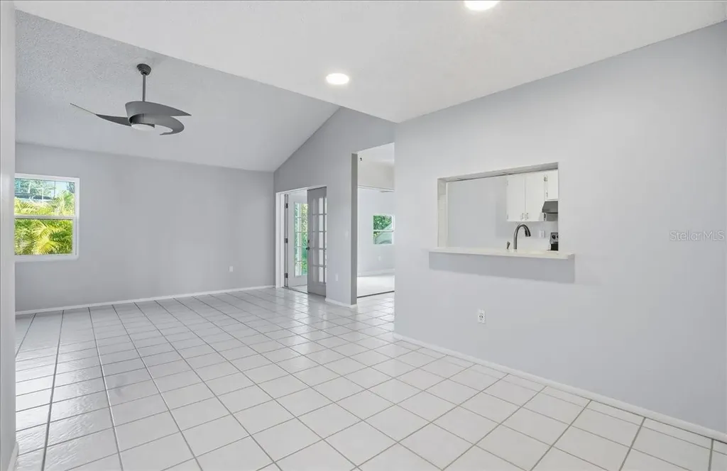 3205 Golden Eagle Lane Sarasota FL 34231