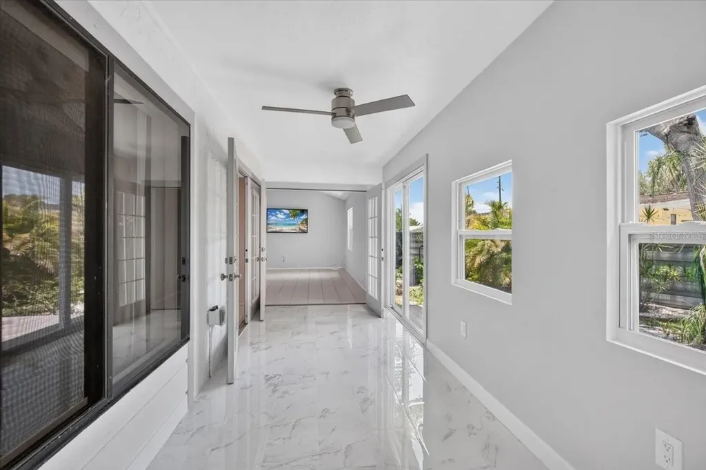 3205 Golden Eagle Lane Sarasota FL 34231