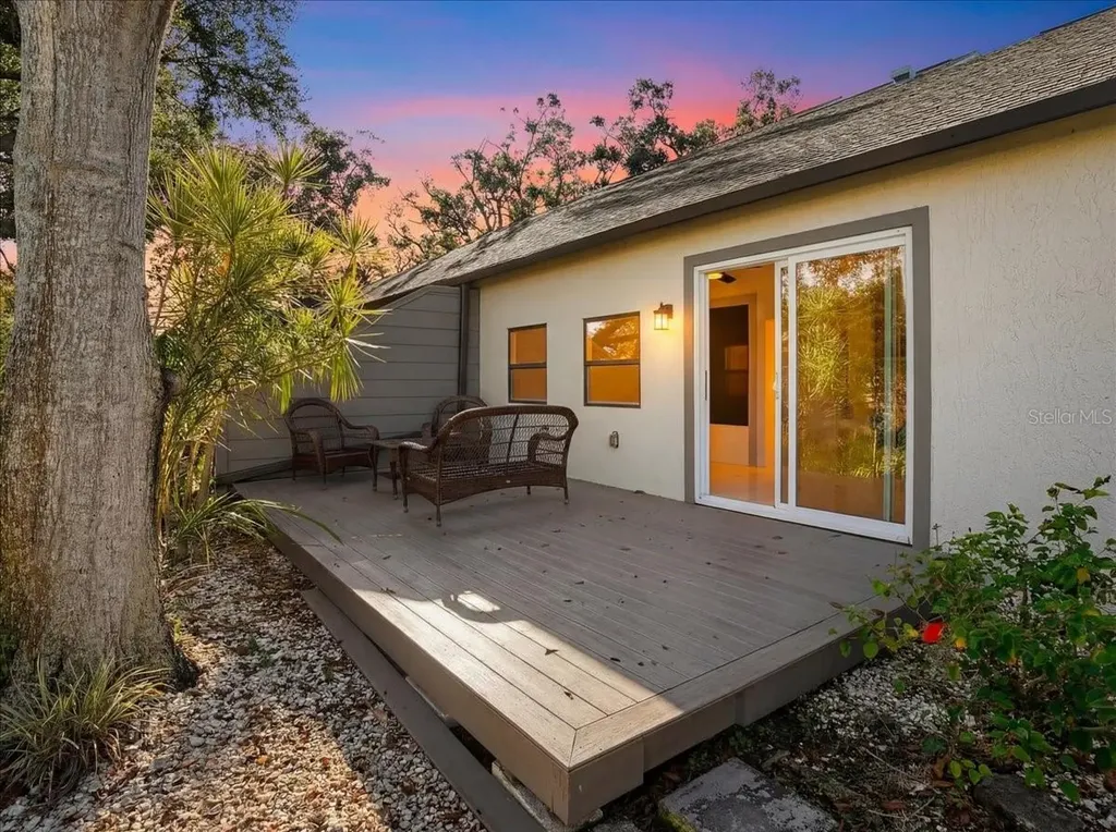 3205 Golden Eagle Lane Sarasota FL 34231