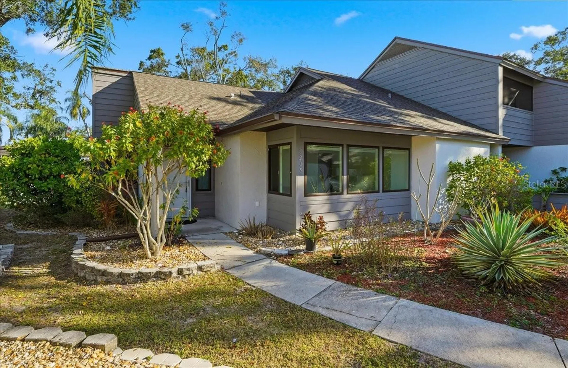 3205 Golden Eagle Lane Sarasota FL 34231