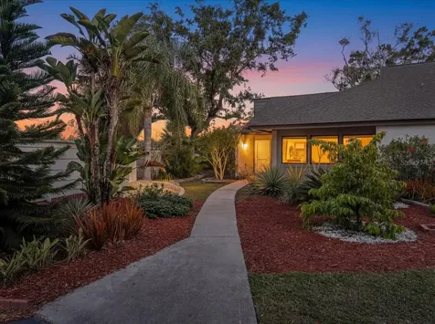 3205 Golden Eagle Lane Sarasota FL 34231