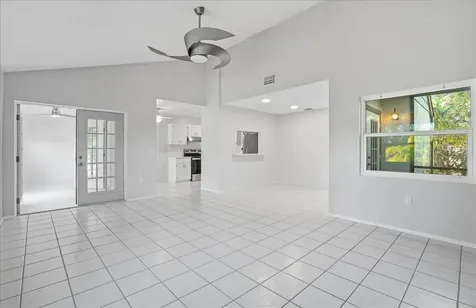 3205 Golden Eagle Lane Sarasota FL 34231