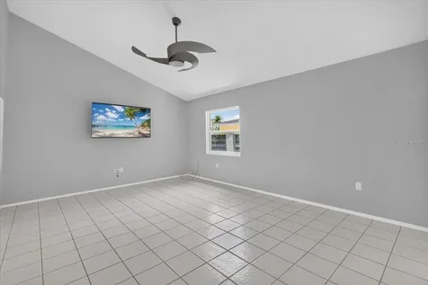 3205 Golden Eagle Lane Sarasota FL 34231