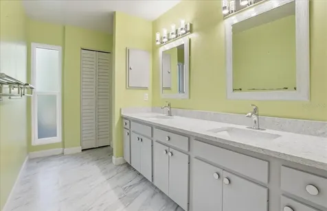 3205 Golden Eagle Lane Sarasota FL 34231
