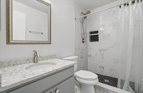 3205 Golden Eagle Lane Sarasota FL 34231