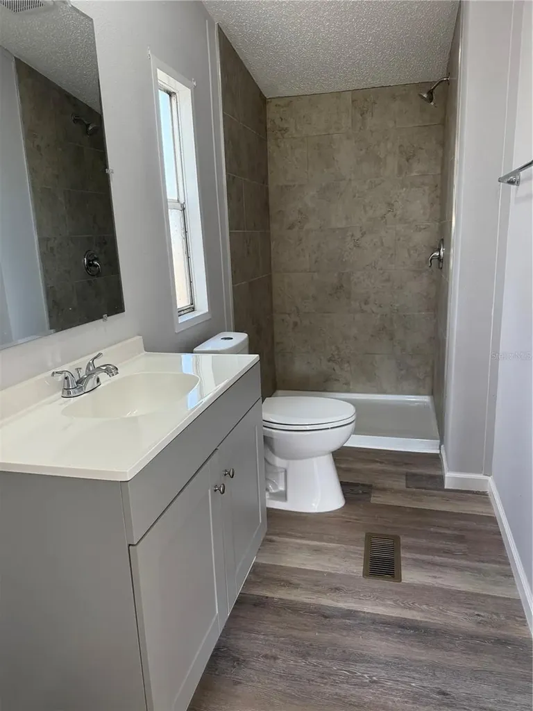 5123 Rock Dove Loop Lakeland FL 33810
