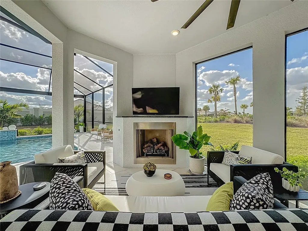 16306 Isola Place Lakewood Ranch FL 34211