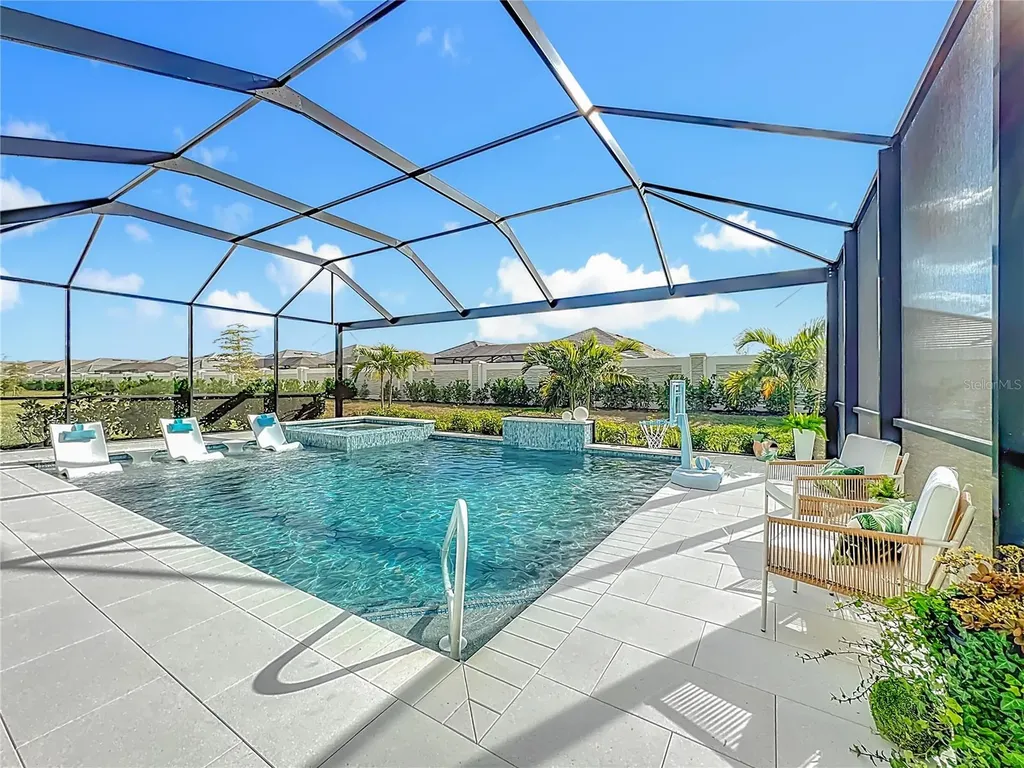 16306 Isola Place Lakewood Ranch FL 34211