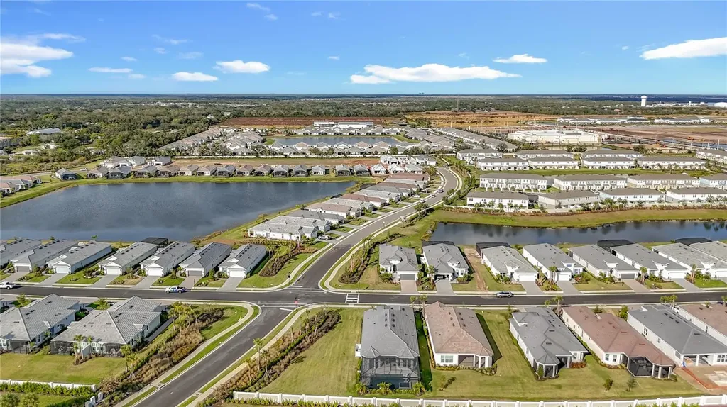 16306 Isola Place Lakewood Ranch FL 34211