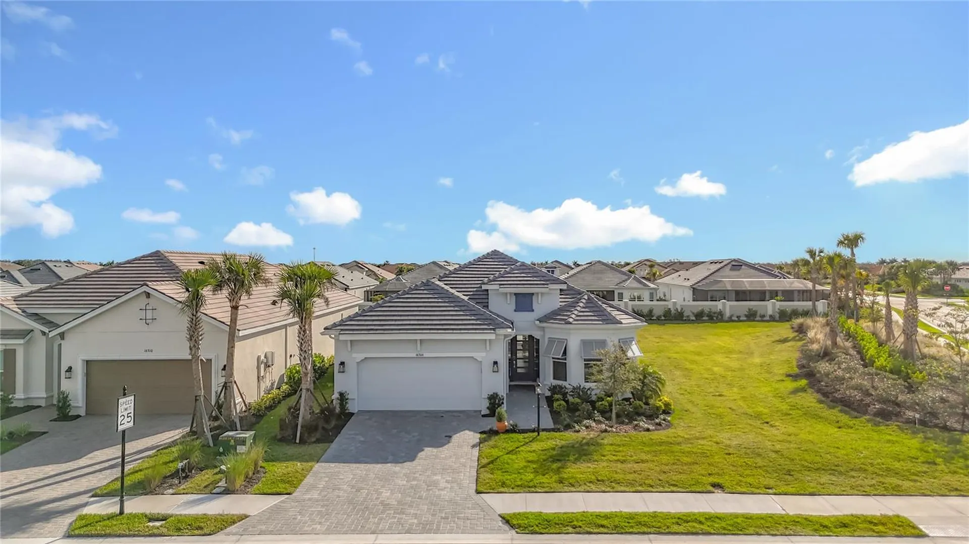 16306 Isola Place Lakewood Ranch FL 34211
