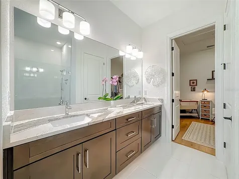 16306 Isola Place Lakewood Ranch FL 34211