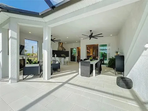 16306 Isola Place Lakewood Ranch FL 34211