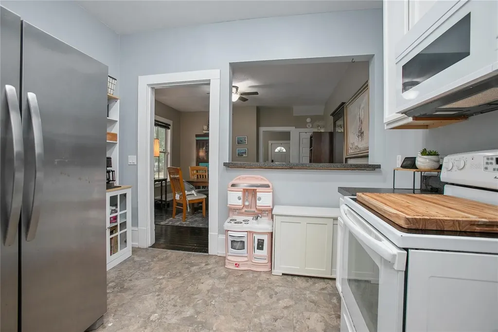 206 W Wisconsin Avenue Deland FL 32720