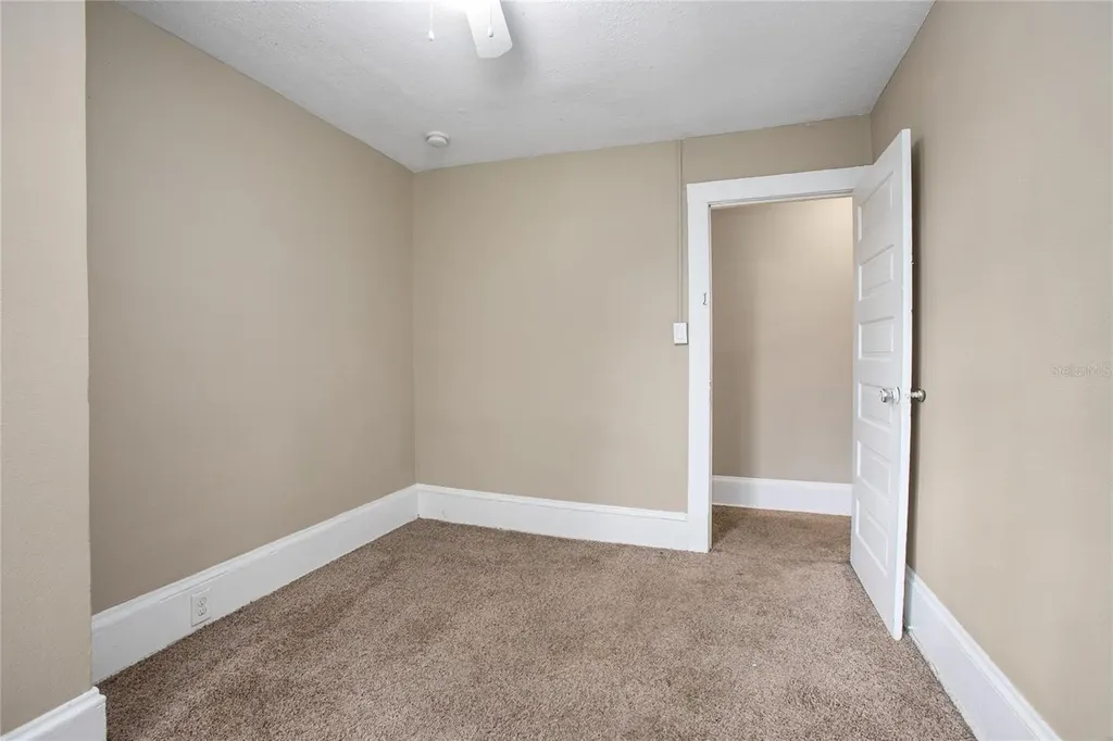 206 W Wisconsin Avenue Deland FL 32720