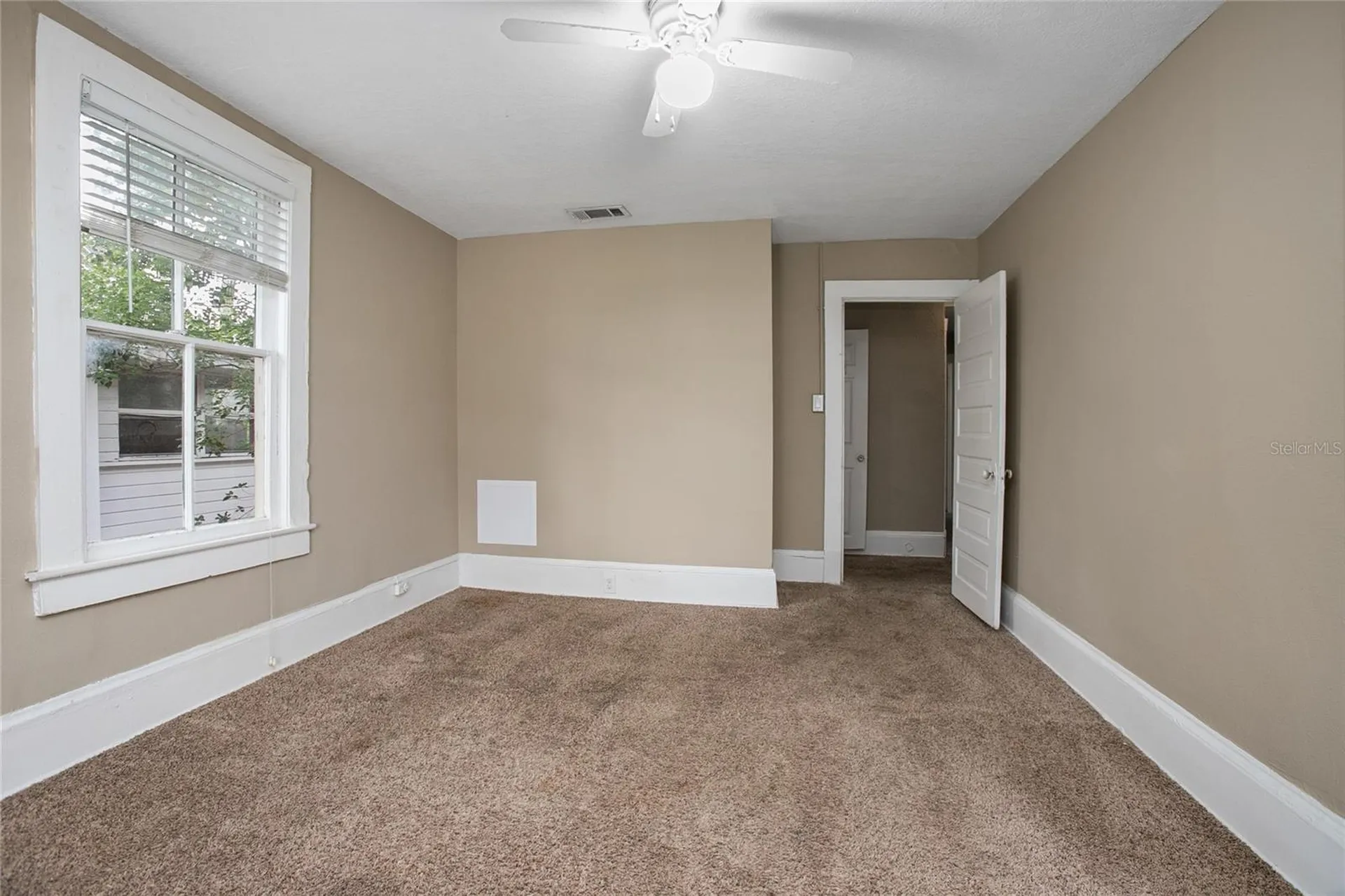 206 W Wisconsin Avenue Deland FL 32720