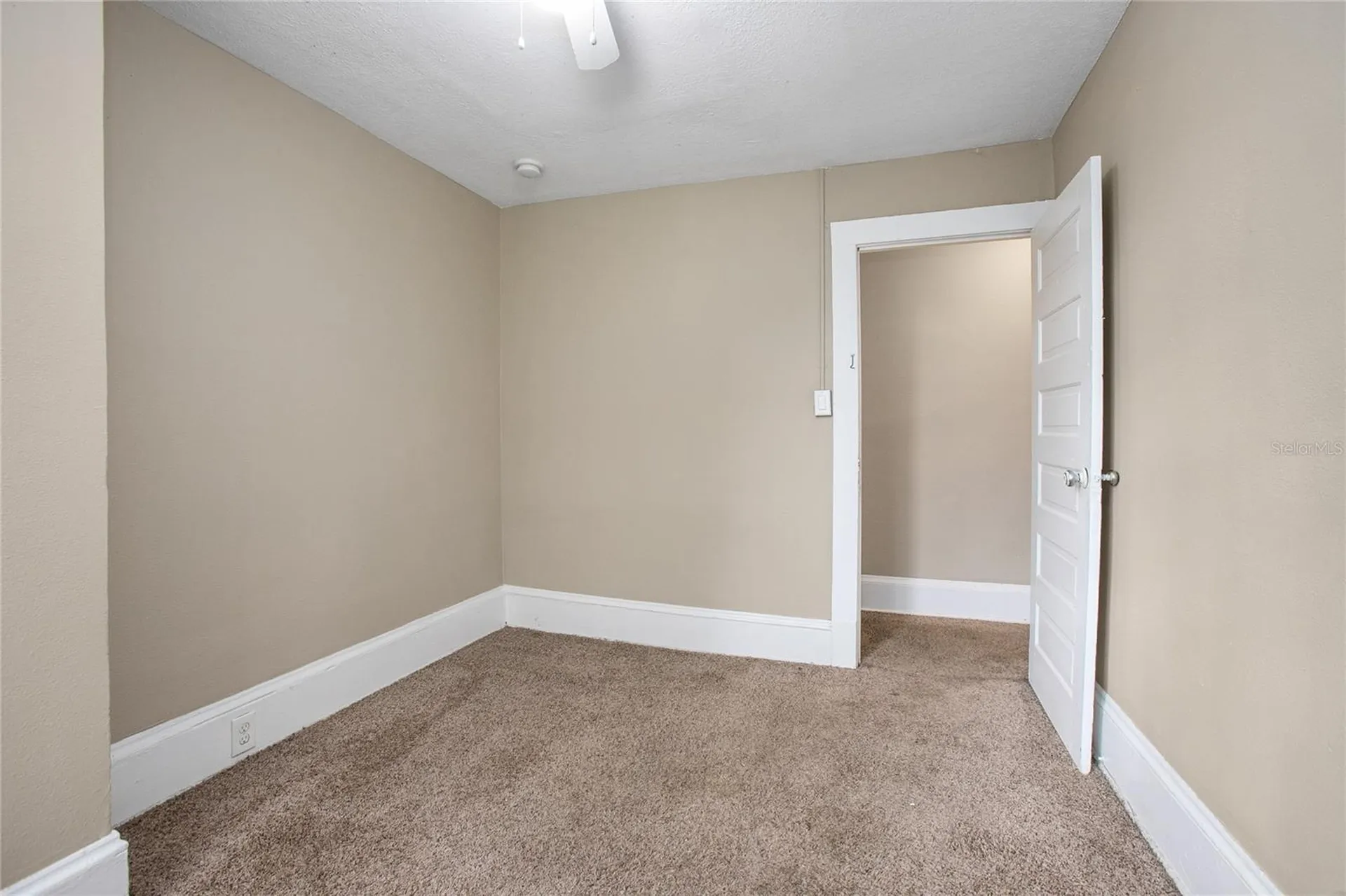 206 W Wisconsin Avenue Deland FL 32720