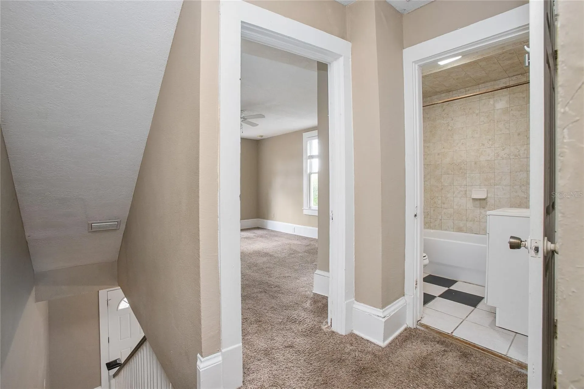 206 W Wisconsin Avenue Deland FL 32720