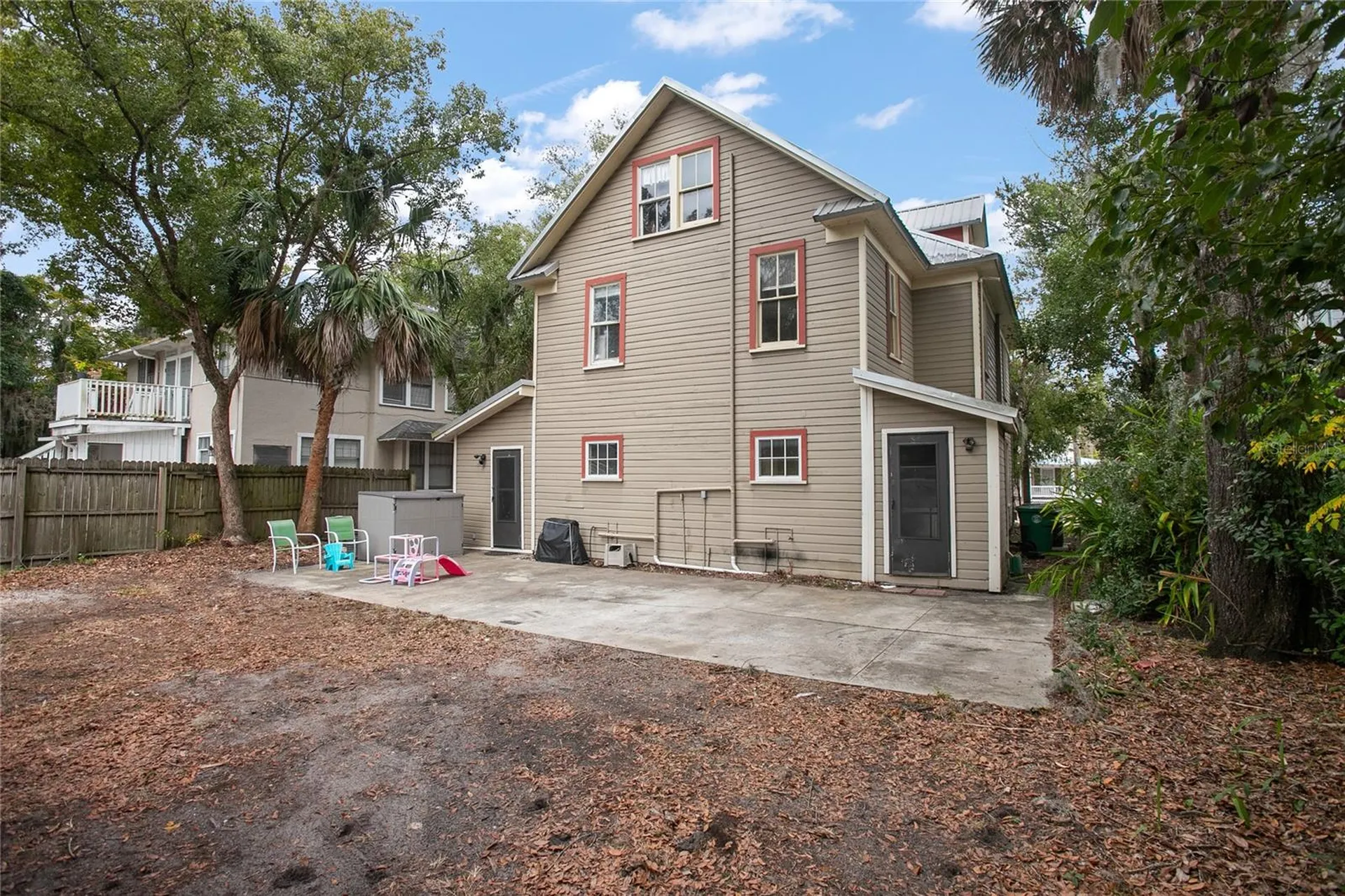 206 W Wisconsin Avenue Deland FL 32720