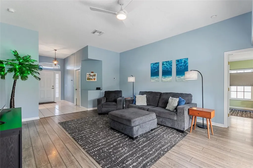 245 Fitzgerald Lane Davenport FL 33837
