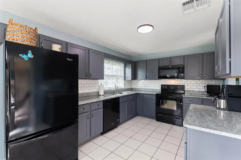 245 Fitzgerald Lane Davenport FL 33837