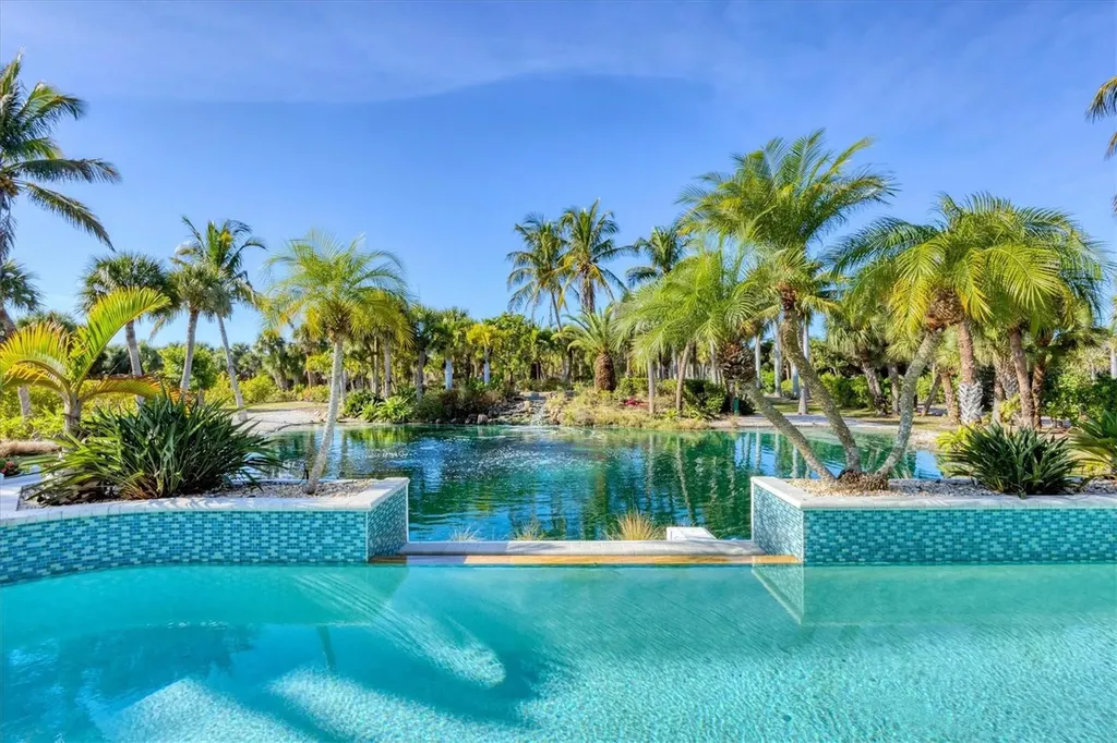 10470 Sunny Dreams Terrace Placida FL 33946