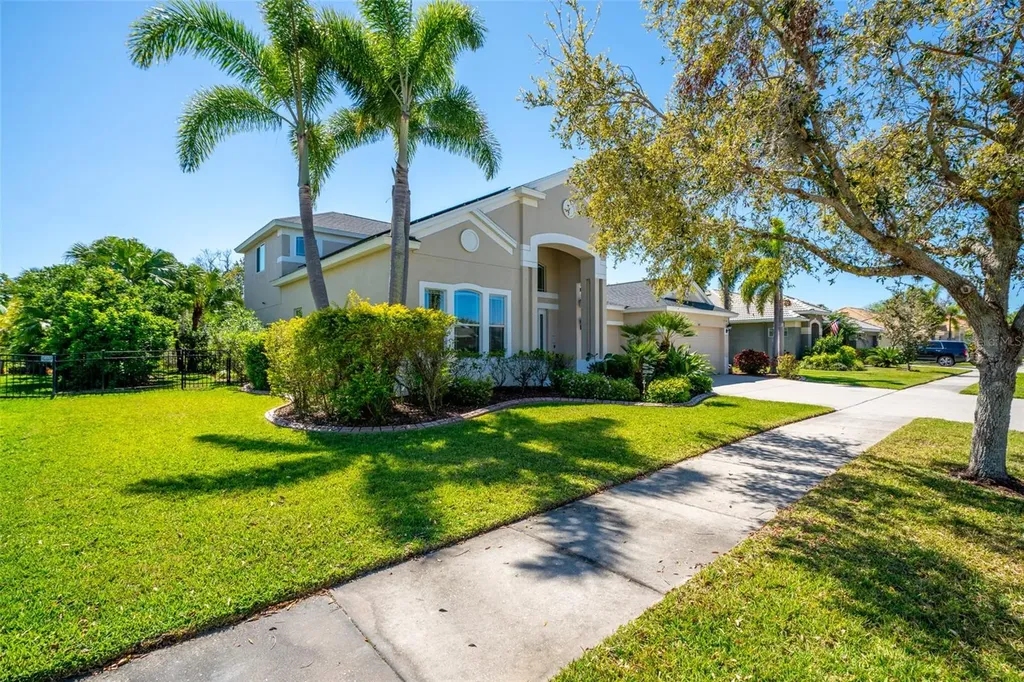 309 Royal Bonnet Drive Apollo Beach FL 33572