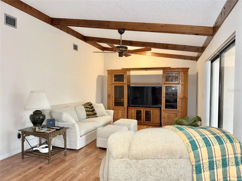 6101 Soaring Avenue Temple Terrace FL 33617