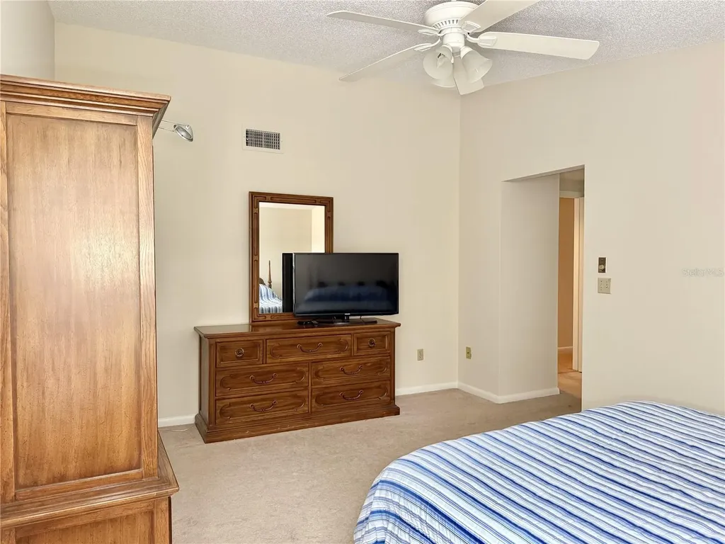 6101 Soaring Avenue Temple Terrace FL 33617