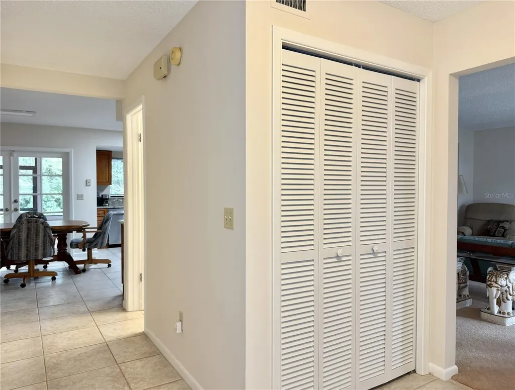 6101 Soaring Avenue Temple Terrace FL 33617