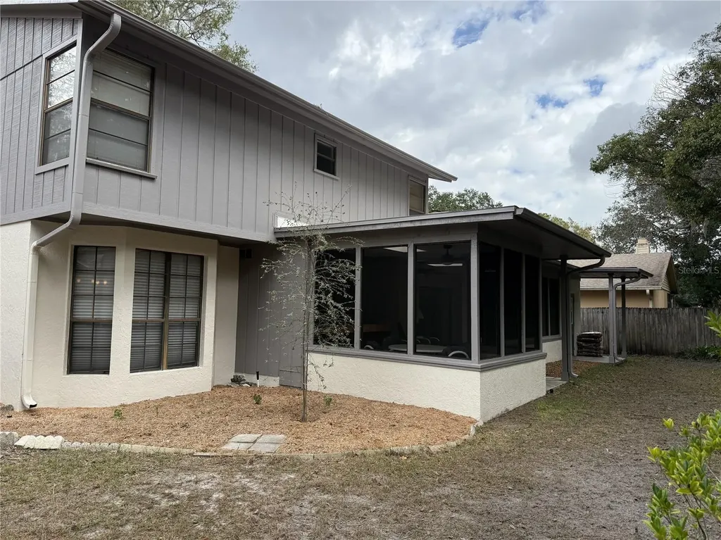 6101 Soaring Avenue Temple Terrace FL 33617