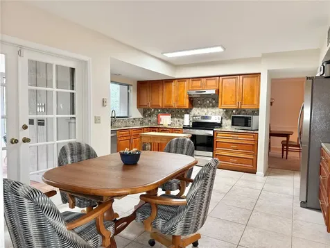 6101 Soaring Avenue Temple Terrace FL 33617