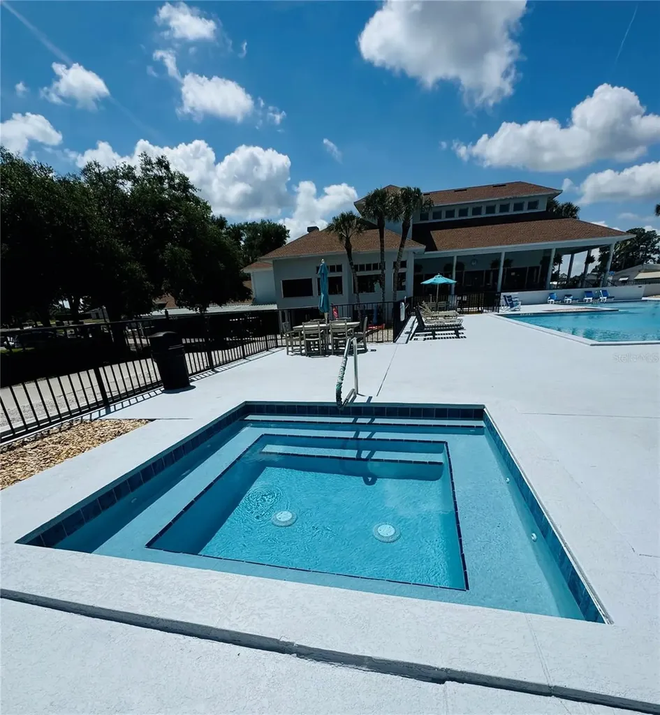300 Royal Troon Loop Davenport FL 33837