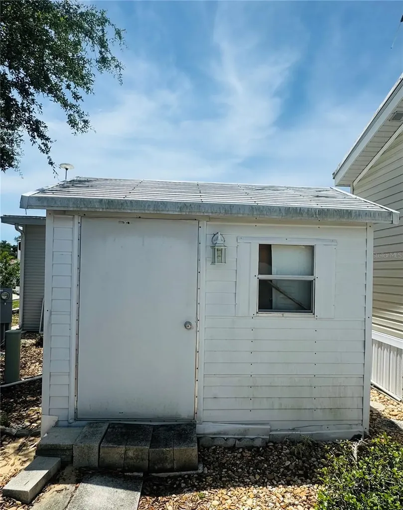 300 Royal Troon Loop Davenport FL 33837