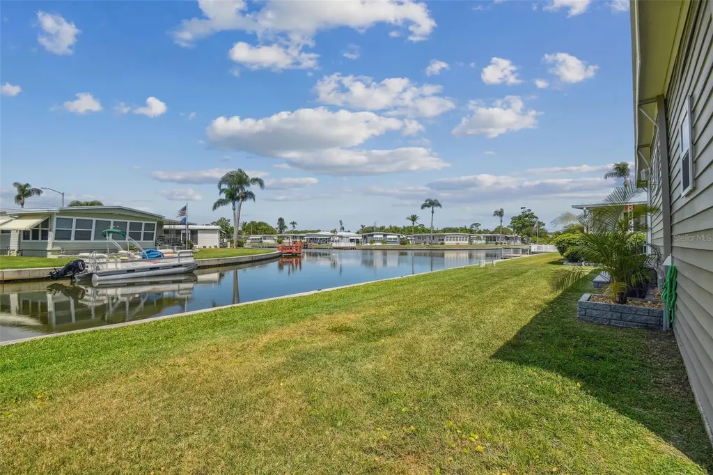 10232 Paradise Drive Largo FL 33773
