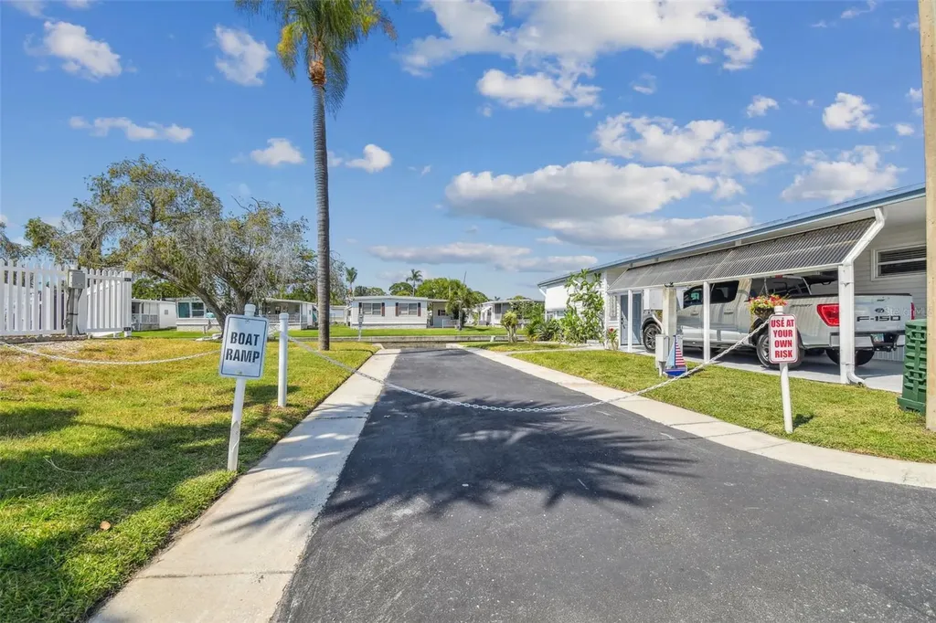 10232 Paradise Drive Largo FL 33773