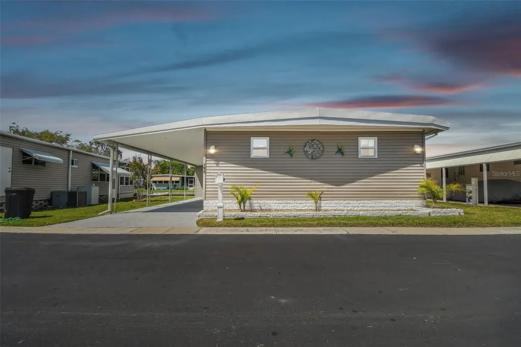 10232 Paradise Drive Largo FL 33773